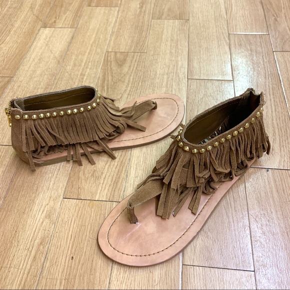 STEVE MADDEN Fringe Sandals - Picture 3 of 10